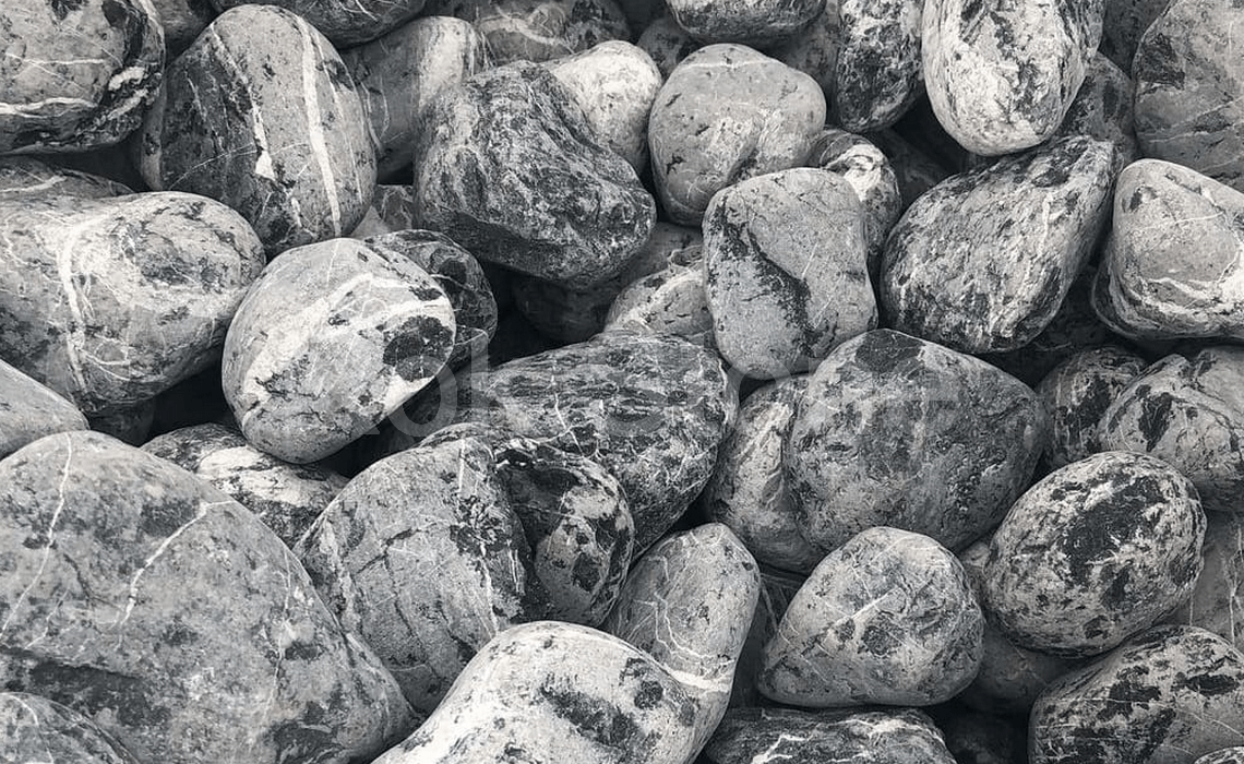 siyah beyaz cakil tasi 3